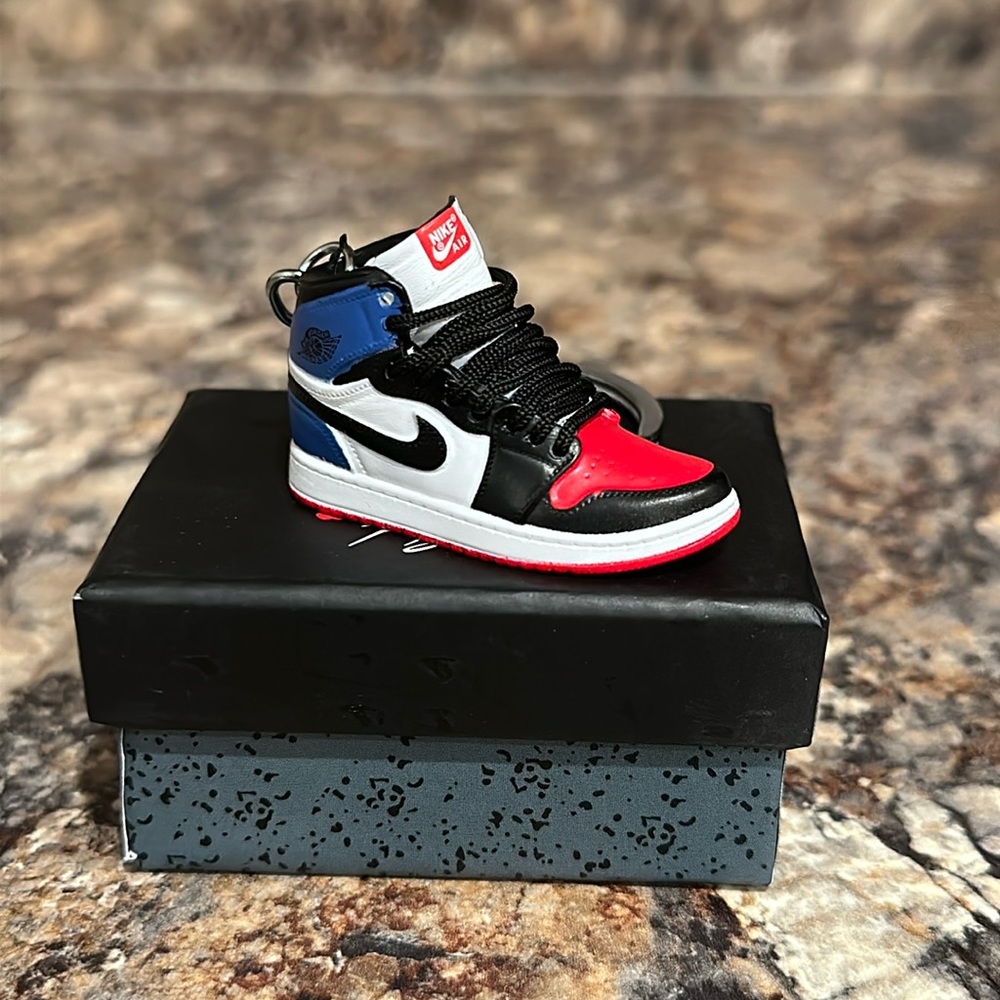 Nike Air Jordan 1 - 3D PVC Keychain